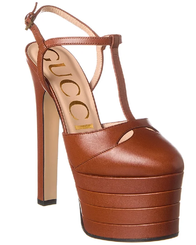 Sophisticated Street Style Offers Gucci Leather Platform Pump