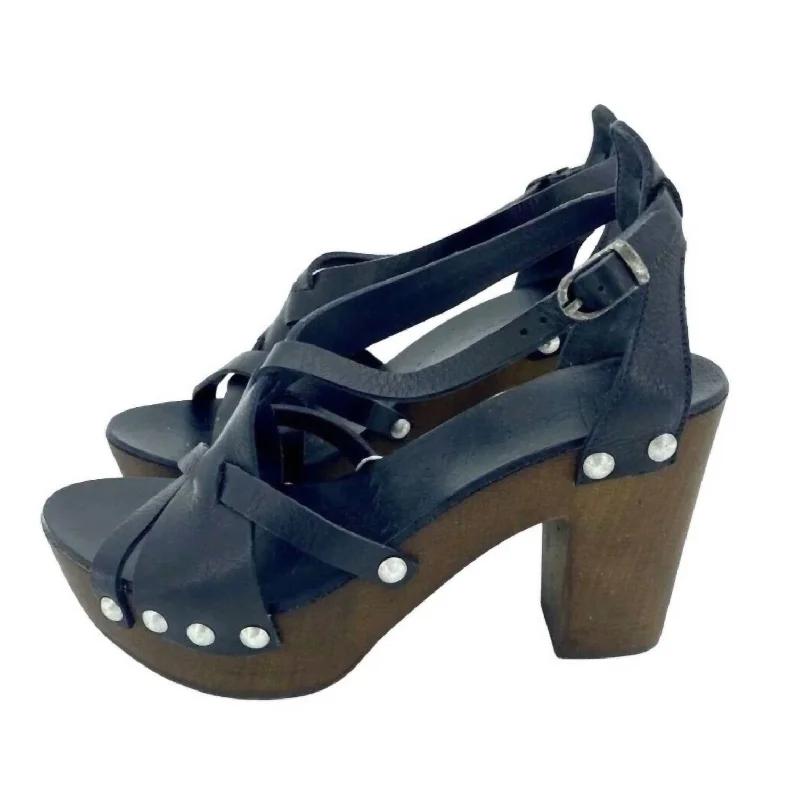 Break Fashion Norms Studded Leather Platform Sandals In Black